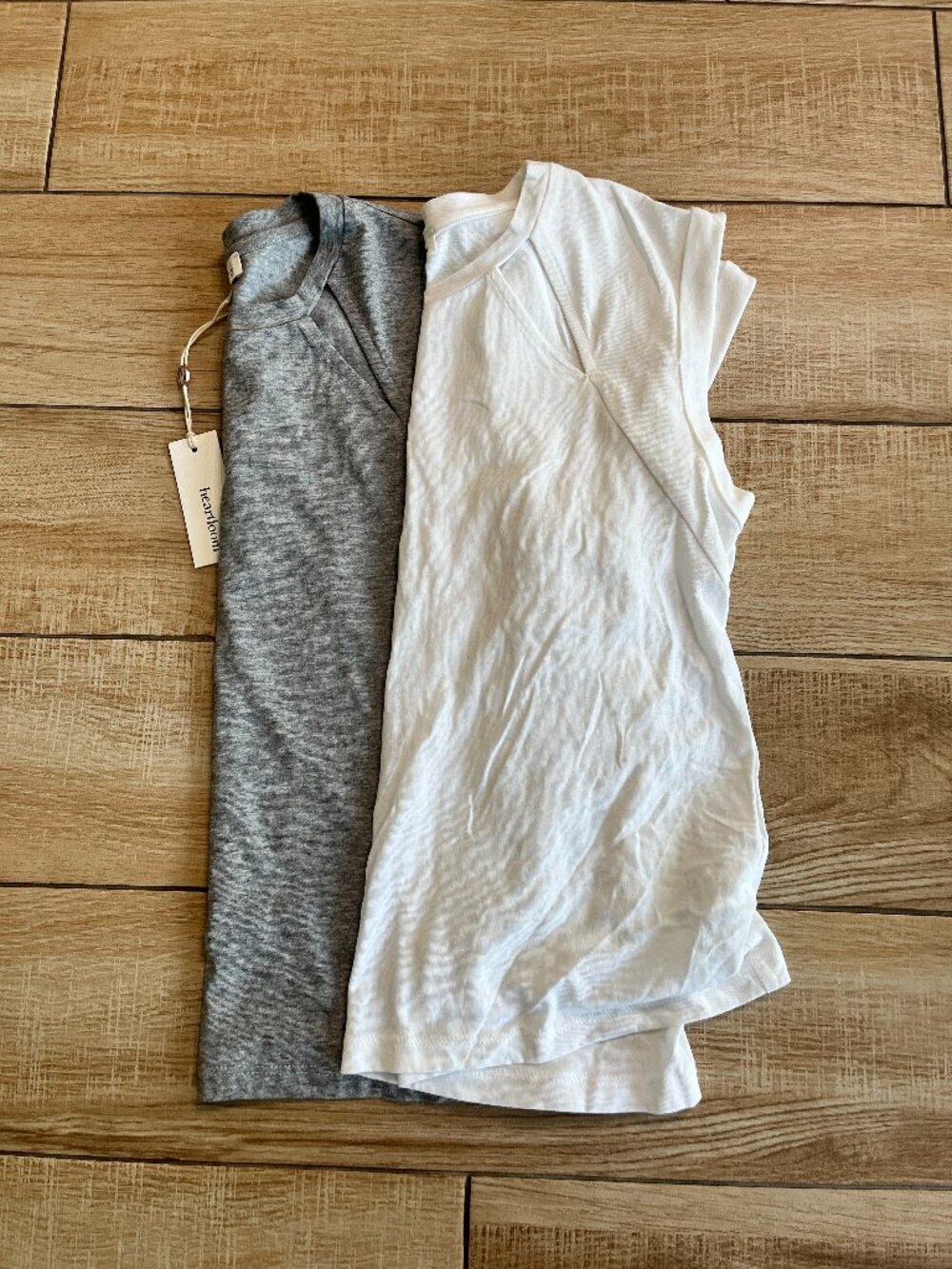 Womens Bundle of 2 Heartloom Basic Tees - XS
